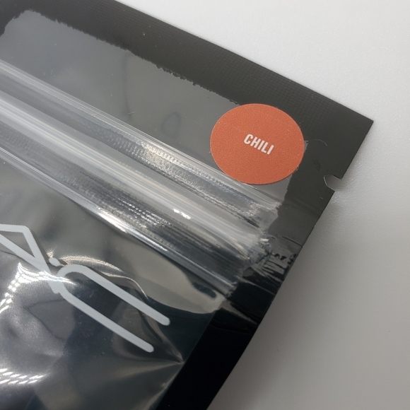 Mac Cosmetics Matte Lipstick Chili - Picture 2 of 4